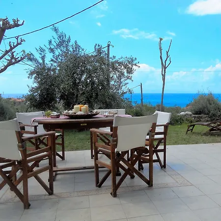 Βίλα Lavender Garden Retreat - Secluded Seaside Getaway *